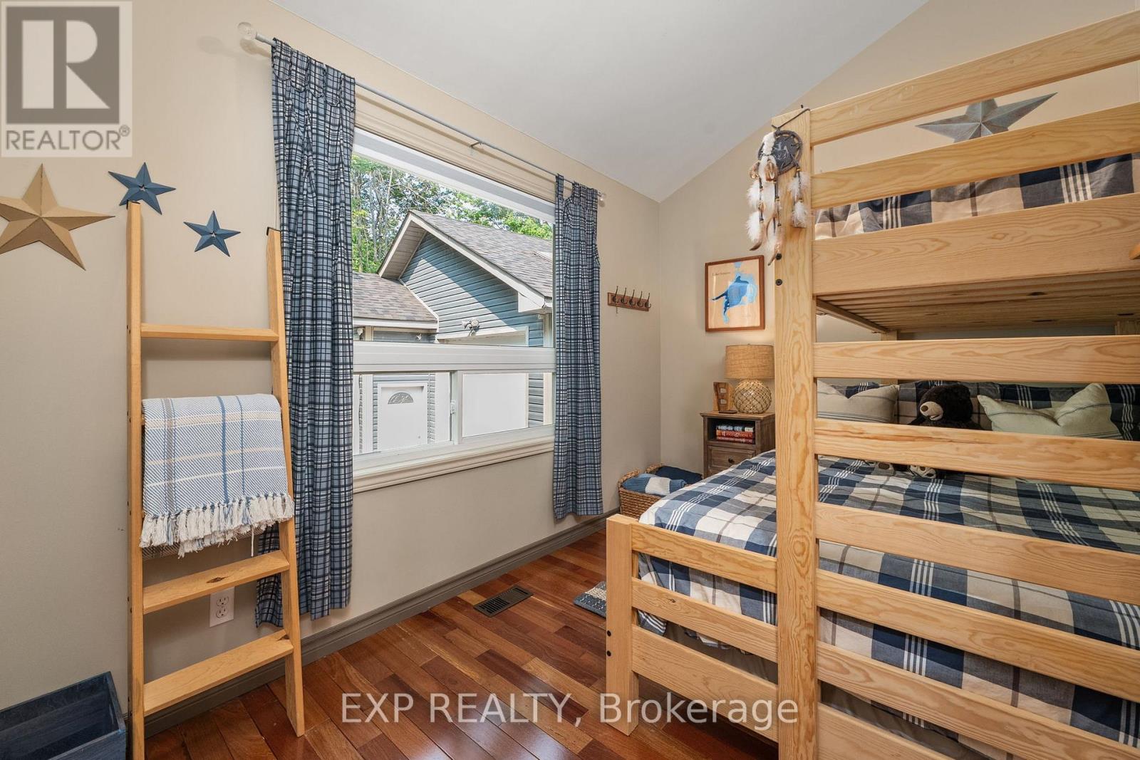 548 Bear Road, Georgina Islands, Ontario  L0E 1R0 - Photo 24 - N12346058