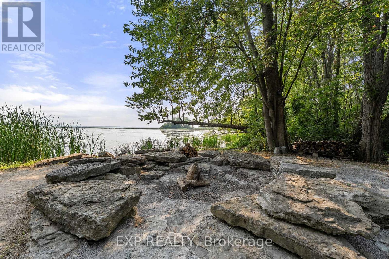 548 Bear Road, Georgina Islands, Ontario  L0E 1R0 - Photo 38 - N12346058