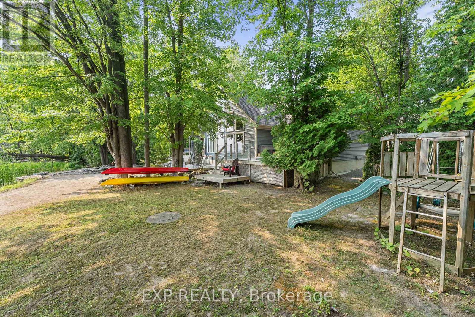 548 Bear Road, Georgina Islands, Ontario  L0E 1R0 - Photo 39 - N12346058