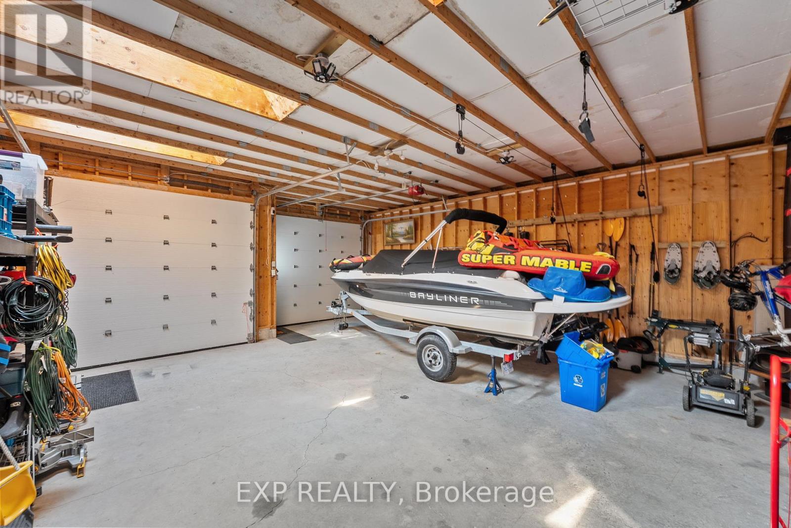 548 Bear Road, Georgina Islands, Ontario  L0E 1R0 - Photo 41 - N12346058