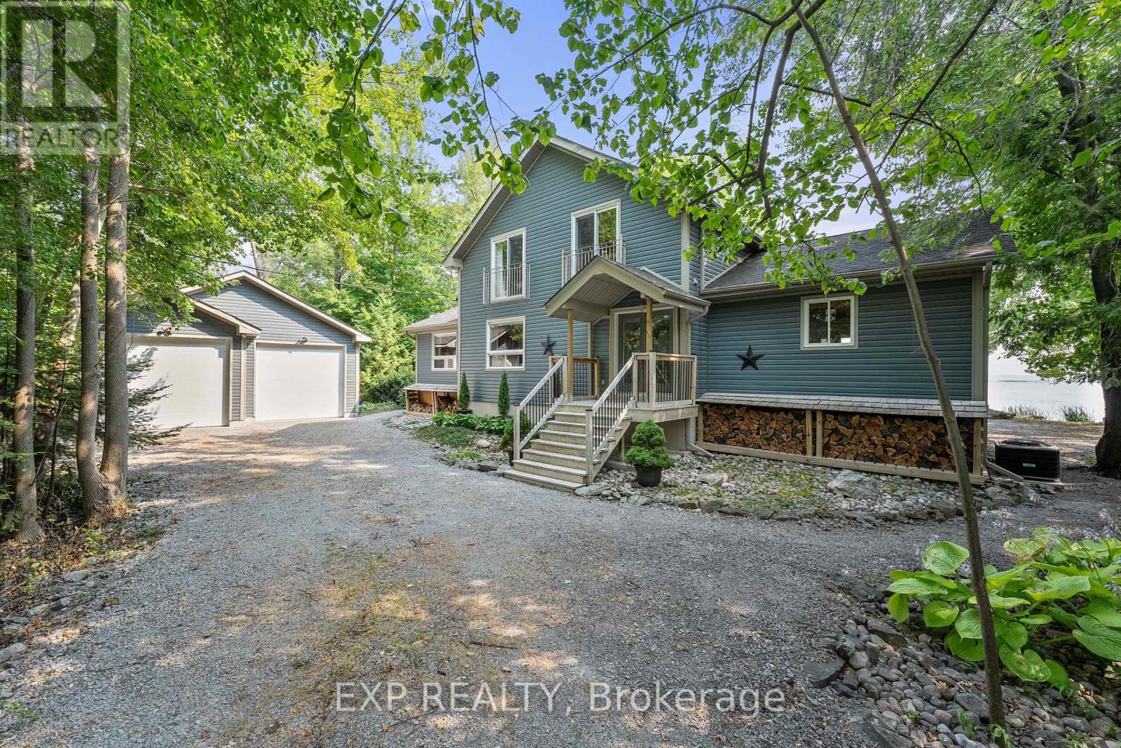 548 Bear Road, Georgina Islands, Ontario  L0E 1R0 - Photo 5 - N12346058