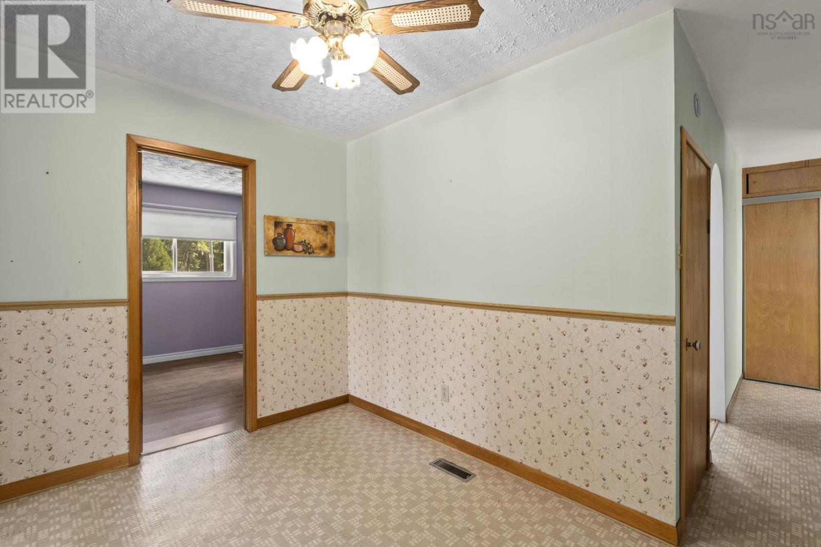 40 Kilgar Road, Shearwater, Nova Scotia  B3G 1M6 - Photo 11 - 202518556