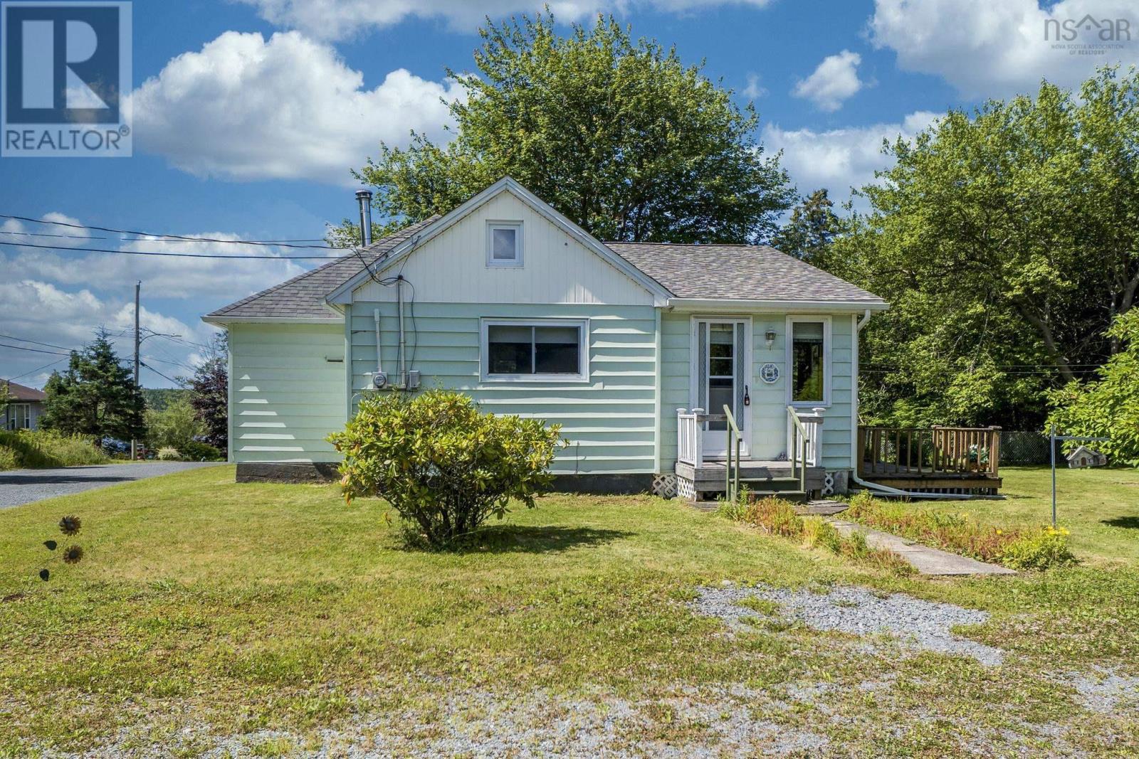 40 Kilgar Road, Shearwater, Nova Scotia  B3G 1M6 - Photo 5 - 202518556