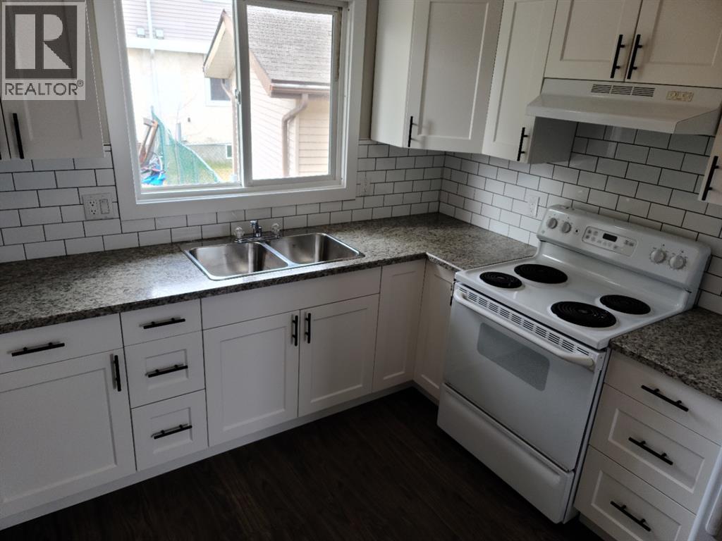 Property at 8309 101 Avenue image 5