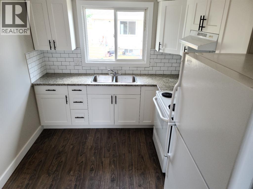 Property at 8309 101 Avenue image 4