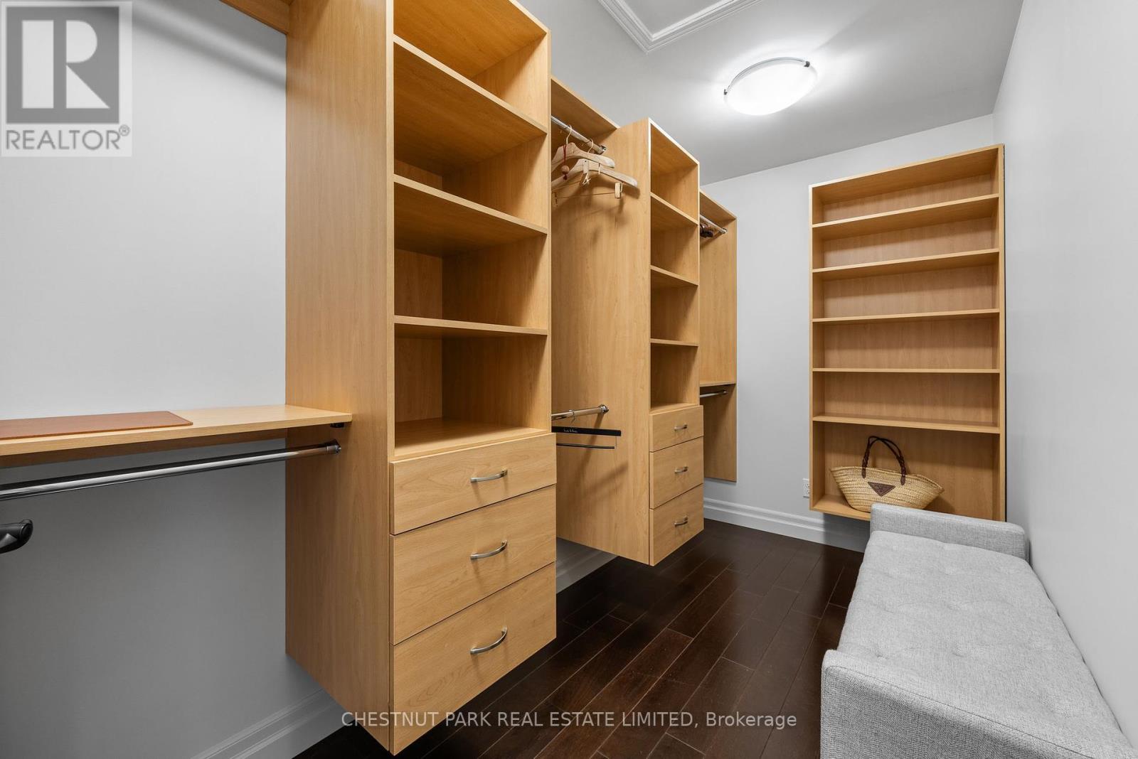 40 - 24 South Church Street, Belleville, Ontario K8N 0A9 - Photo 42 - X12346160