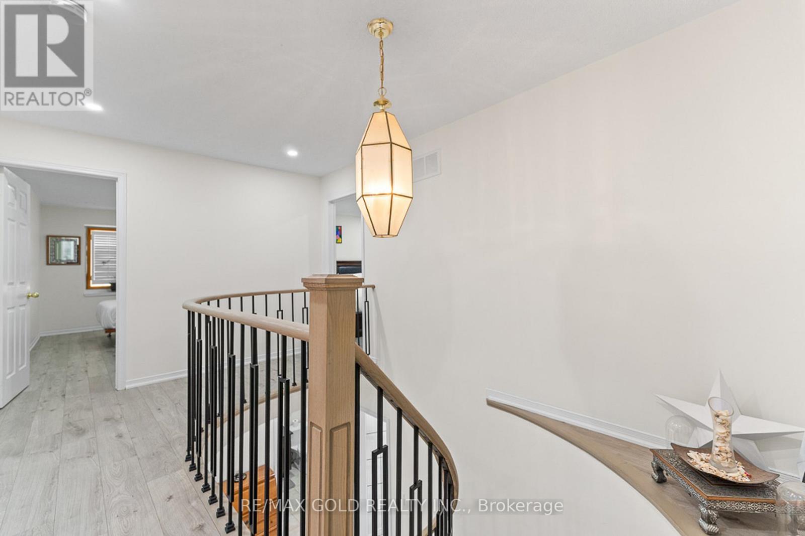 20 Mountainberry Road, Brampton, Ontario  L6R 1J2 - Photo 20 - W12346056