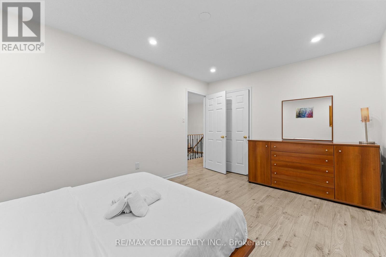 20 Mountainberry Road, Brampton, Ontario  L6R 1J2 - Photo 29 - W12346056