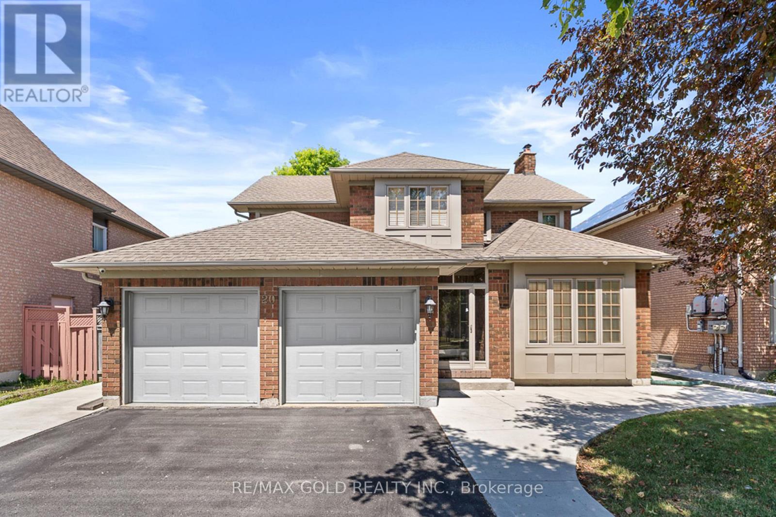 20 Mountainberry Road, Brampton, Ontario  L6R 1J2 - Photo 3 - W12346056
