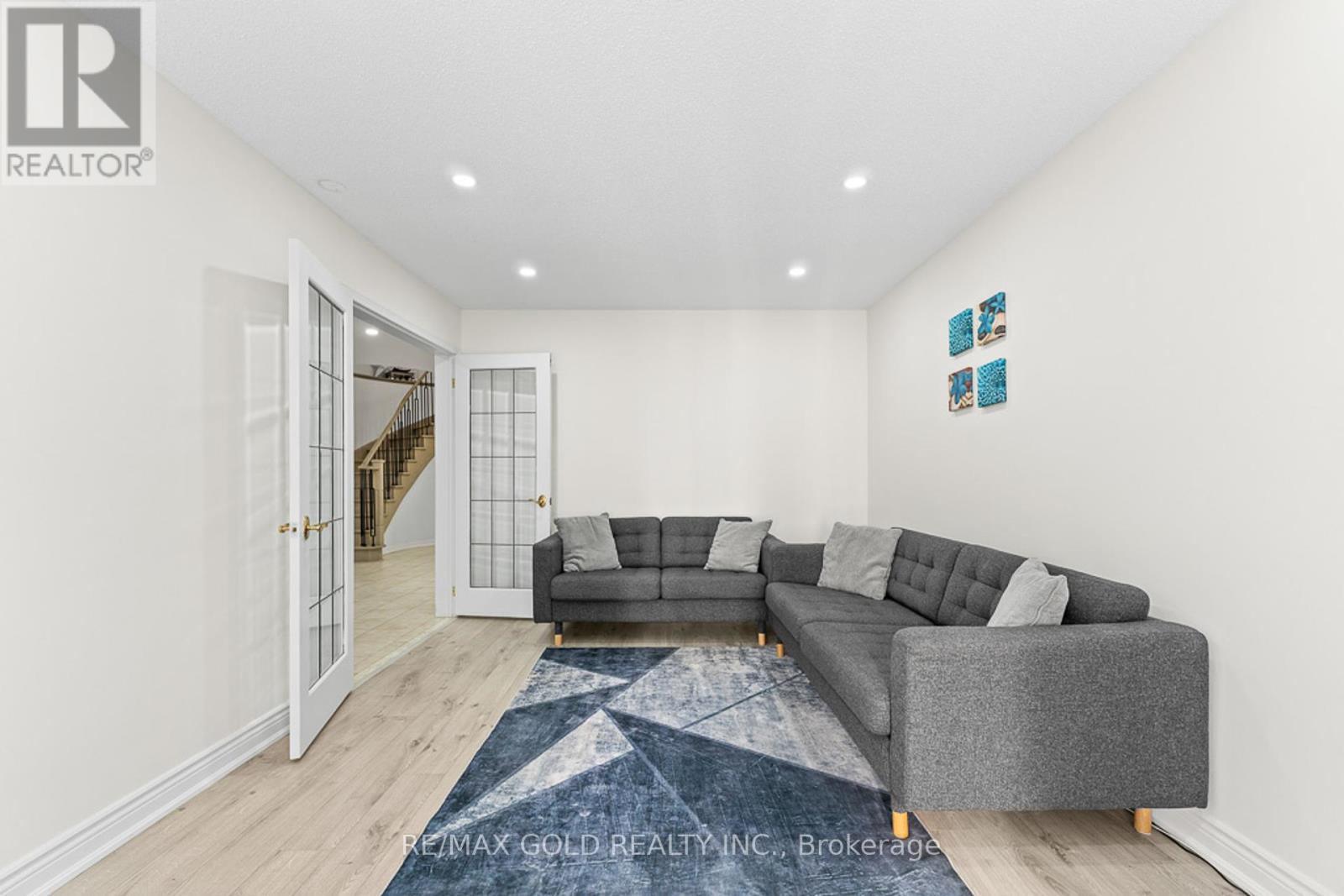 20 Mountainberry Road, Brampton, Ontario  L6R 1J2 - Photo 7 - W12346056