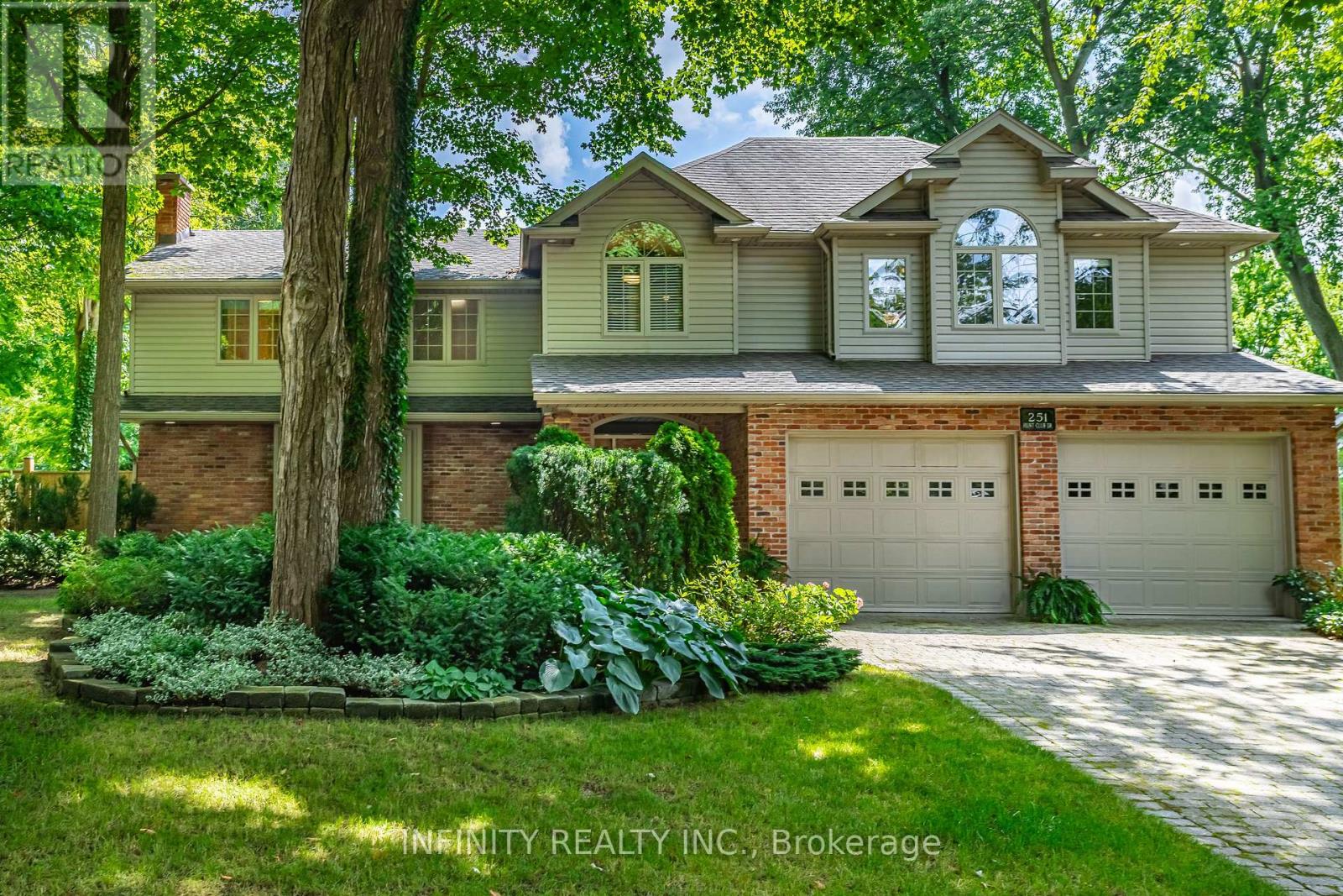 Property at 251 HUNT CLUB DRIVE image 1