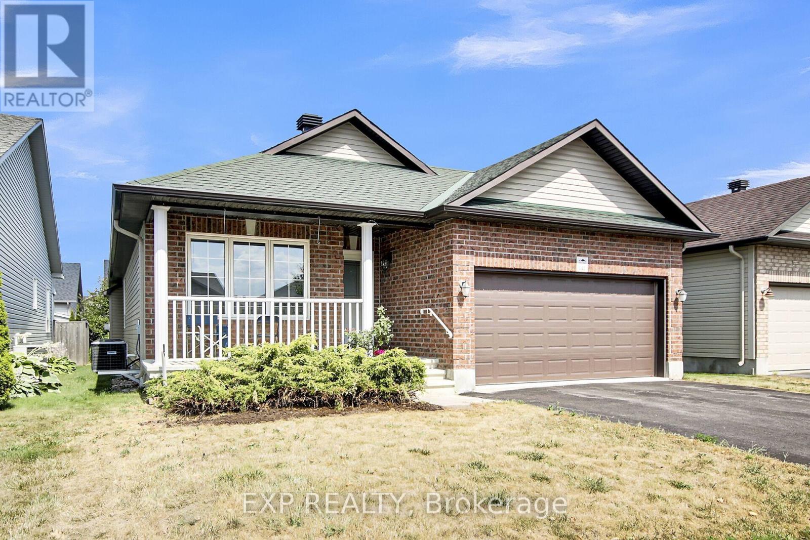 141 SADLER DRIVE, Mississippi Mills, Ontario
