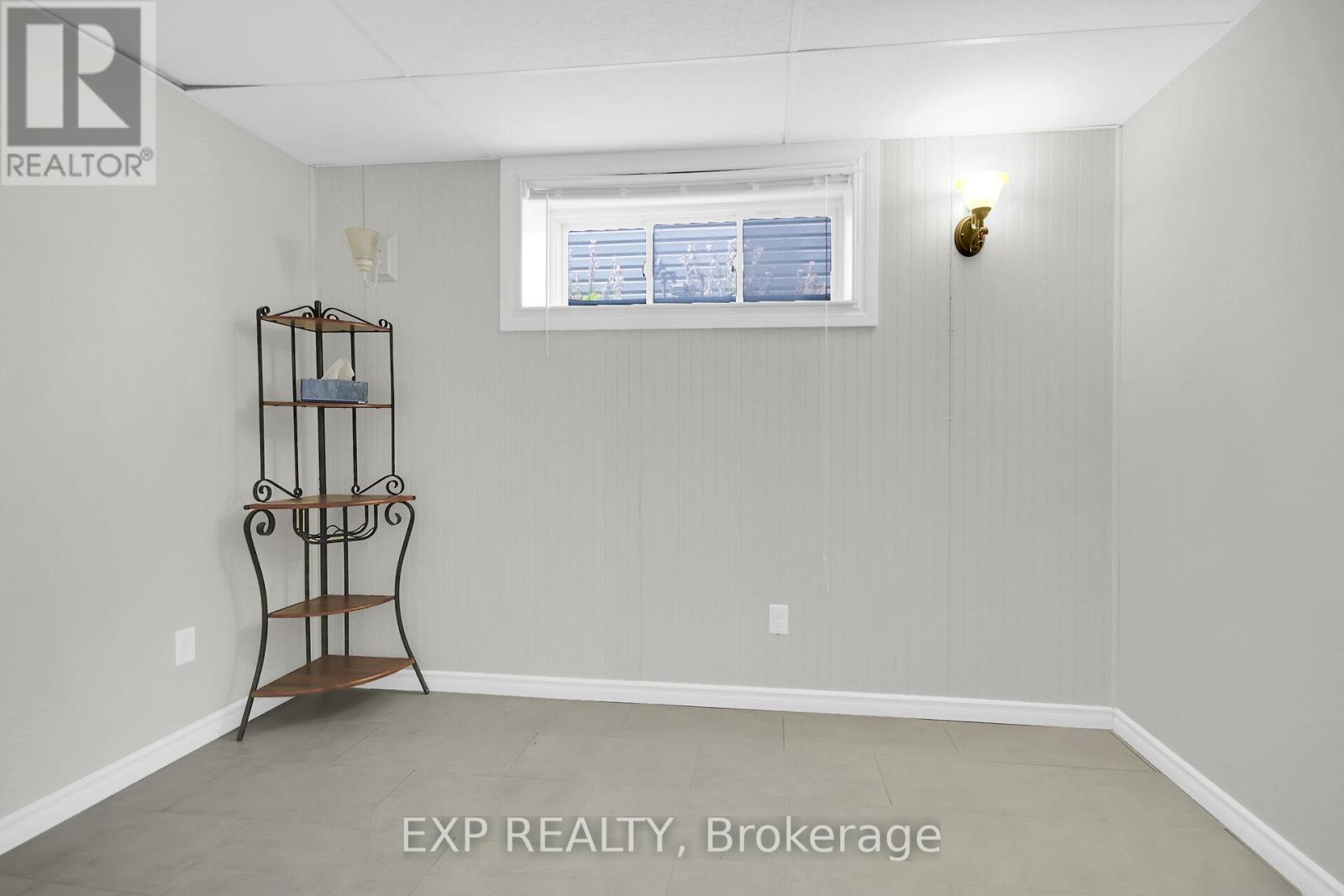 141 Sadler Drive, Mississippi Mills, Ontario  K0A 1A0 - Photo 39 - X12346109