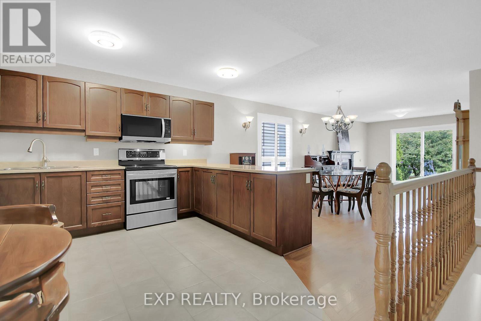 141 Sadler Drive, Mississippi Mills, Ontario  K0A 1A0 - Photo 9 - X12346109