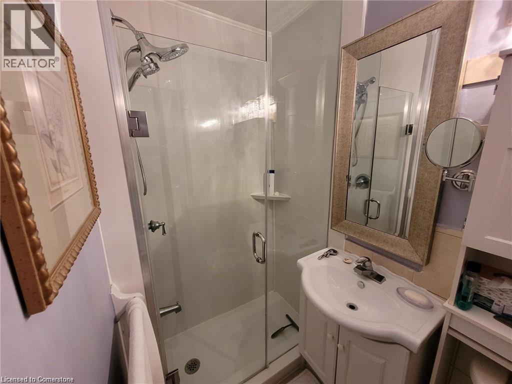 2 Craigroyston Road, Hamilton, Ontario  L8H 1A3 - Photo 17 - 40760732
