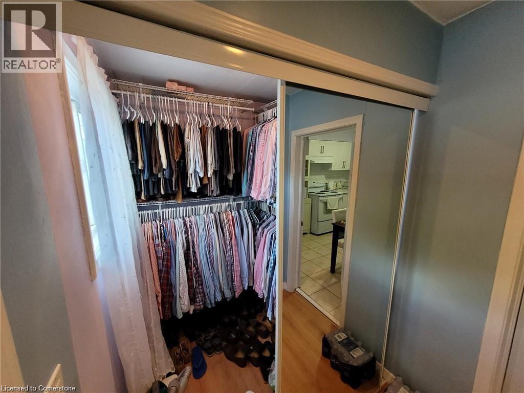 2 Craigroyston Road, Hamilton, Ontario  L8H 1A3 - Photo 8 - 40760732