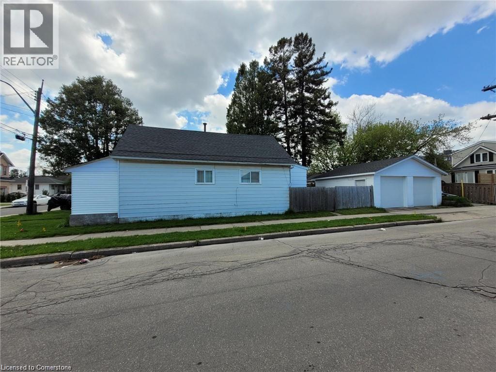 2 Craigroyston Road, Hamilton, Ontario  L8H 1A3 - Photo 6 - 40760732