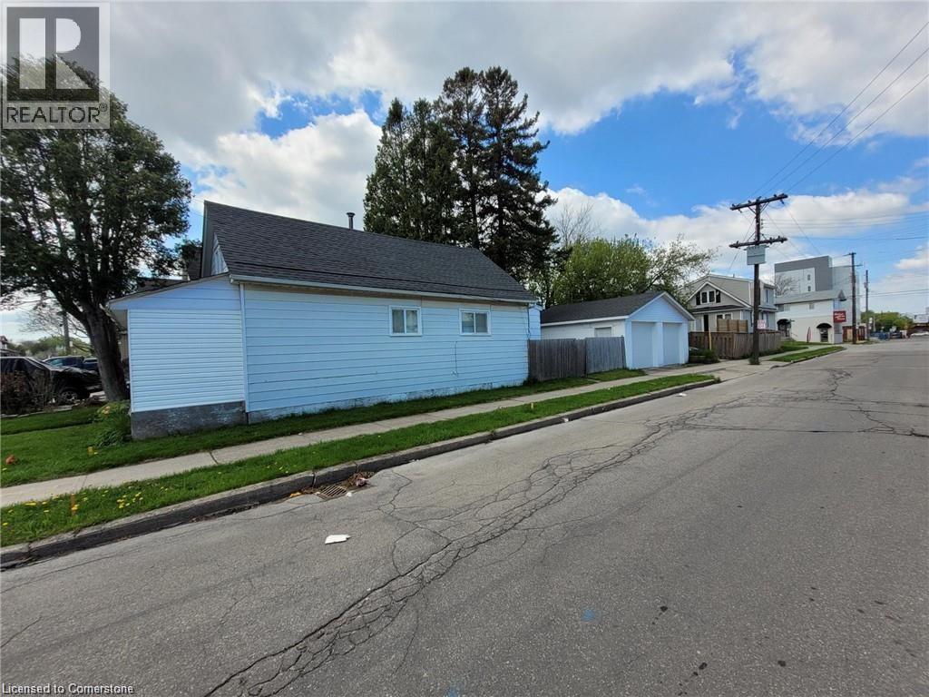 2 Craigroyston Road, Hamilton, Ontario  L8H 1A3 - Photo 5 - 40760732