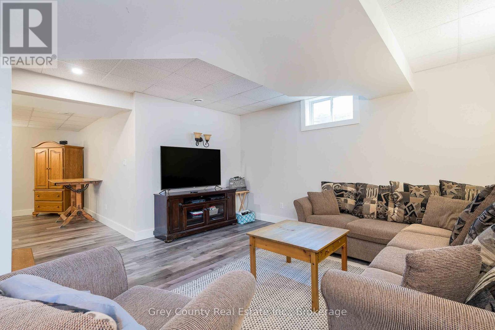 135260 9th Line, Grey Highlands, Ontario  N0C 1H0 - Photo 29 - X12346111