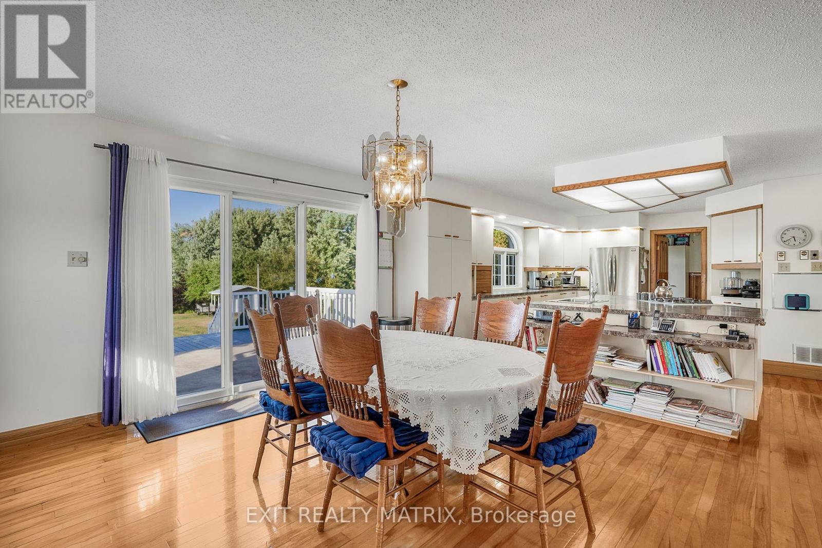 123 Ch Du Domaine Road, Alfred And Plantagenet, Ontario  K0B 1A0 - Photo 13 - X12346130