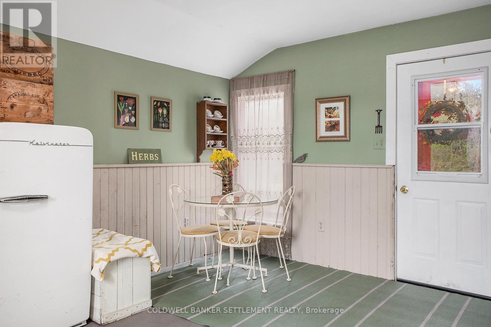2296 South Lavant Road, Lanark Highlands, Ontario  K0G 1K0 - Photo 5 - X12346018