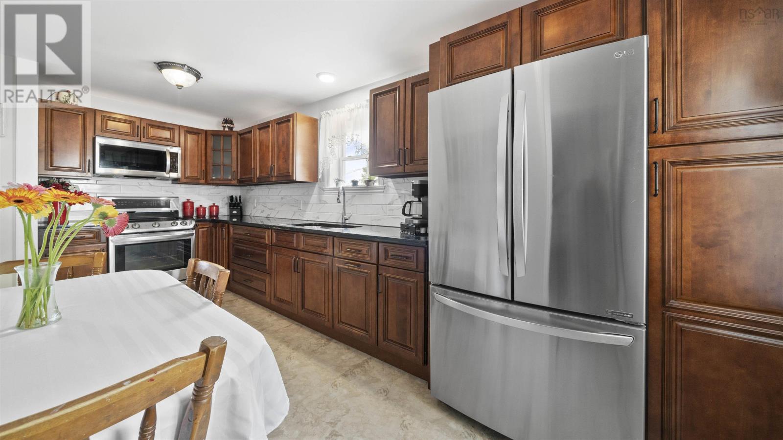 3419 Claremont Street, Halifax, Nova Scotia  B3L 3L6 - Photo 14 - 202514090