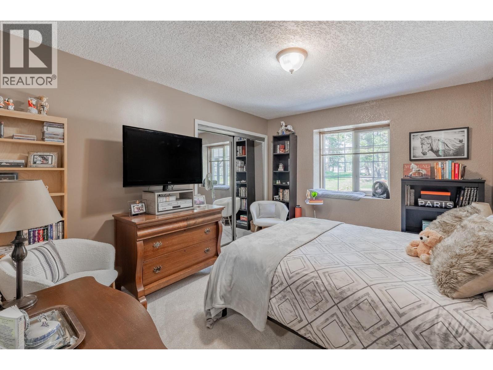4814 Lake Road, Windermere, British Columbia  V0B 2L2 - Photo 16 - 10358375