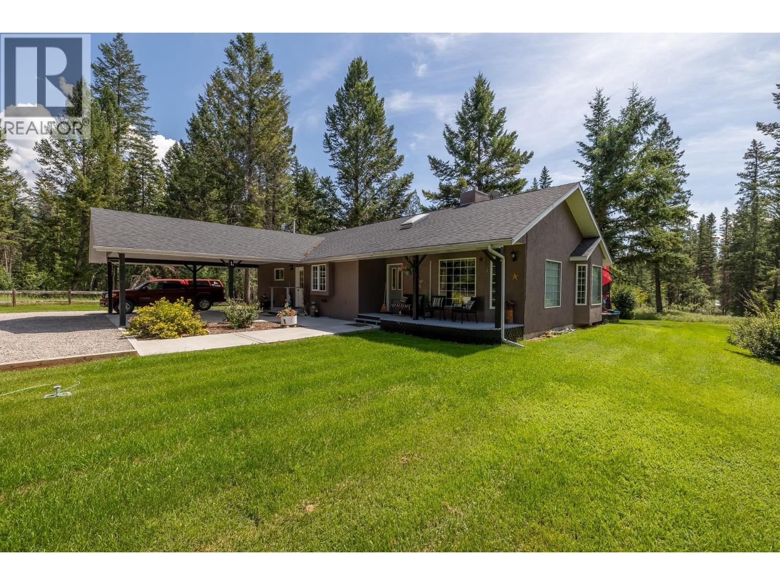 4814 Lake Road, Windermere, British Columbia  V0B 2L2 - Photo 20 - 10358375