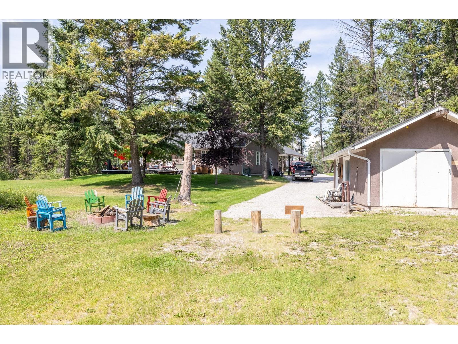4814 Lake Road, Windermere, British Columbia  V0B 2L2 - Photo 26 - 10358375