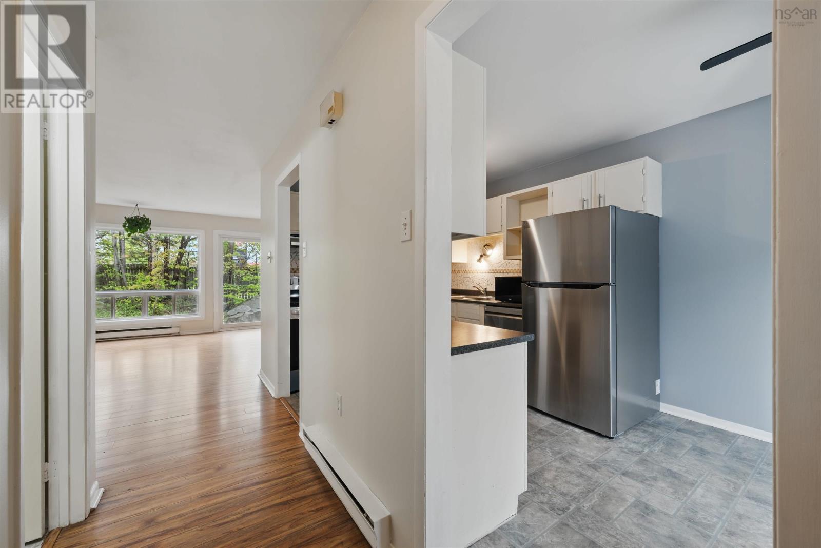 16 Stoneybrook Court, Clayton Park, Nova Scotia  B3M 3L1 - Photo 7 - 202512839