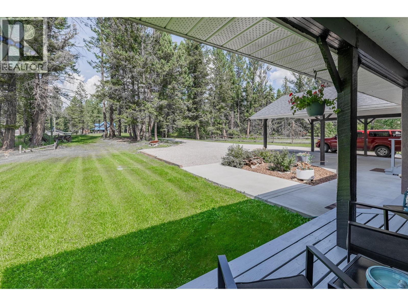 4814 Lake Road, Windermere, British Columbia  V0B 2L2 - Photo 28 - 10358375