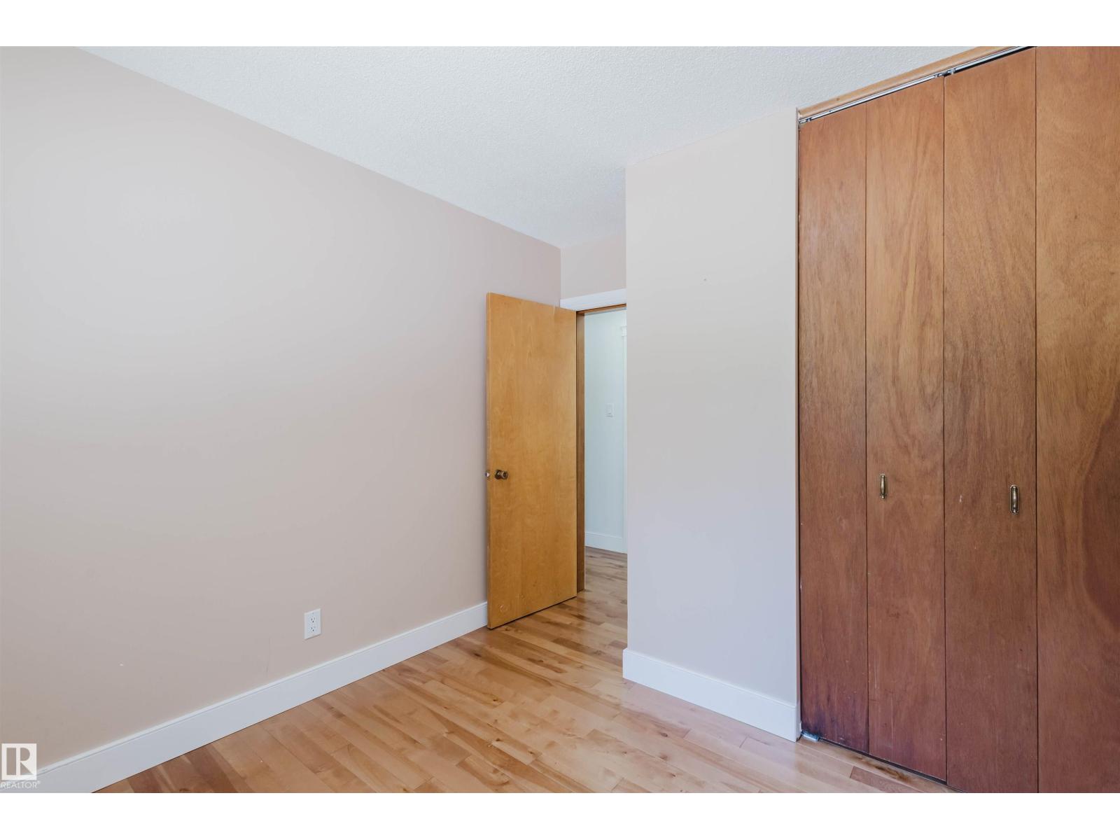 Property at 168 WINDERMERE DR NW image 1