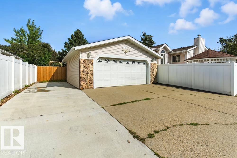 19020 86 Av Nw Nw, Edmonton, Alberta  T5T 1Y4 - Photo 32 - E4453035