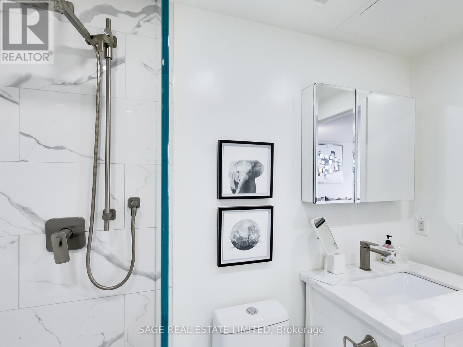 3707 - 35 Mariner Terrace, Toronto, Ontario  M5V 3V9 - Photo 14 - C12346159