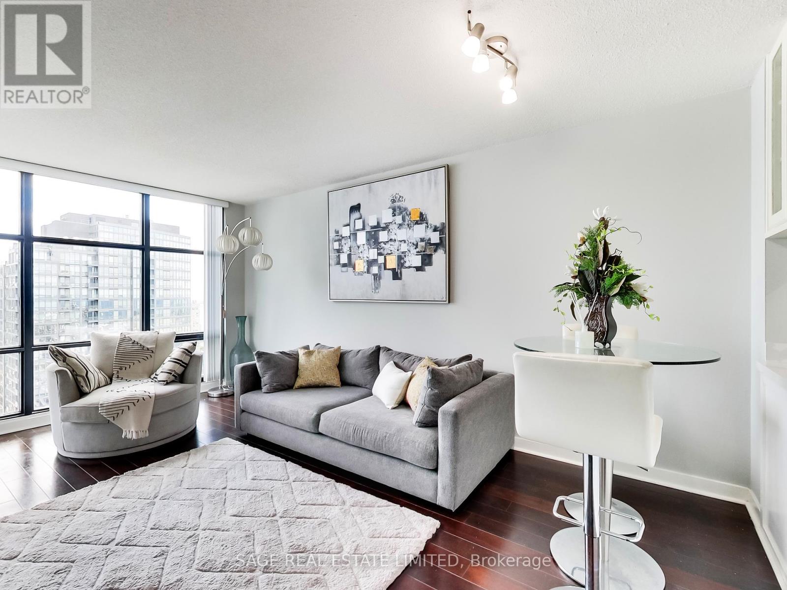 3707 - 35 Mariner Terrace, Toronto, Ontario  M5V 3V9 - Photo 8 - C12346159