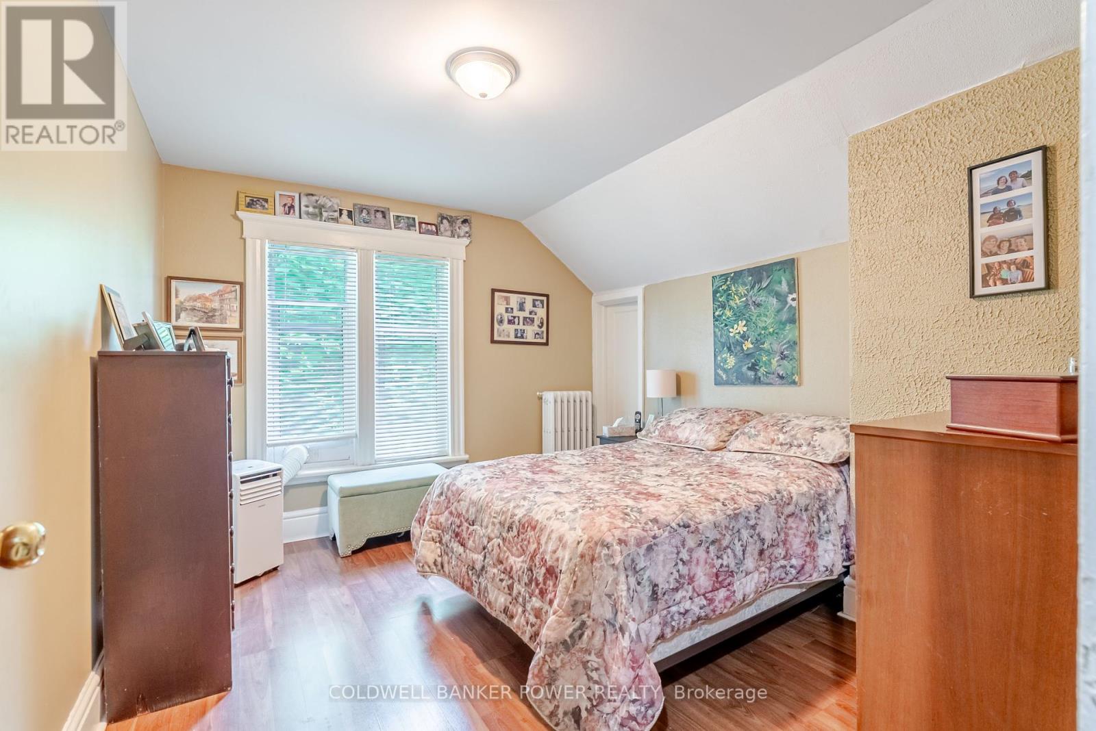 38 Linwood Street, London East (East C), Ontario  N5Y 1W2 - Photo 12 - X12346300