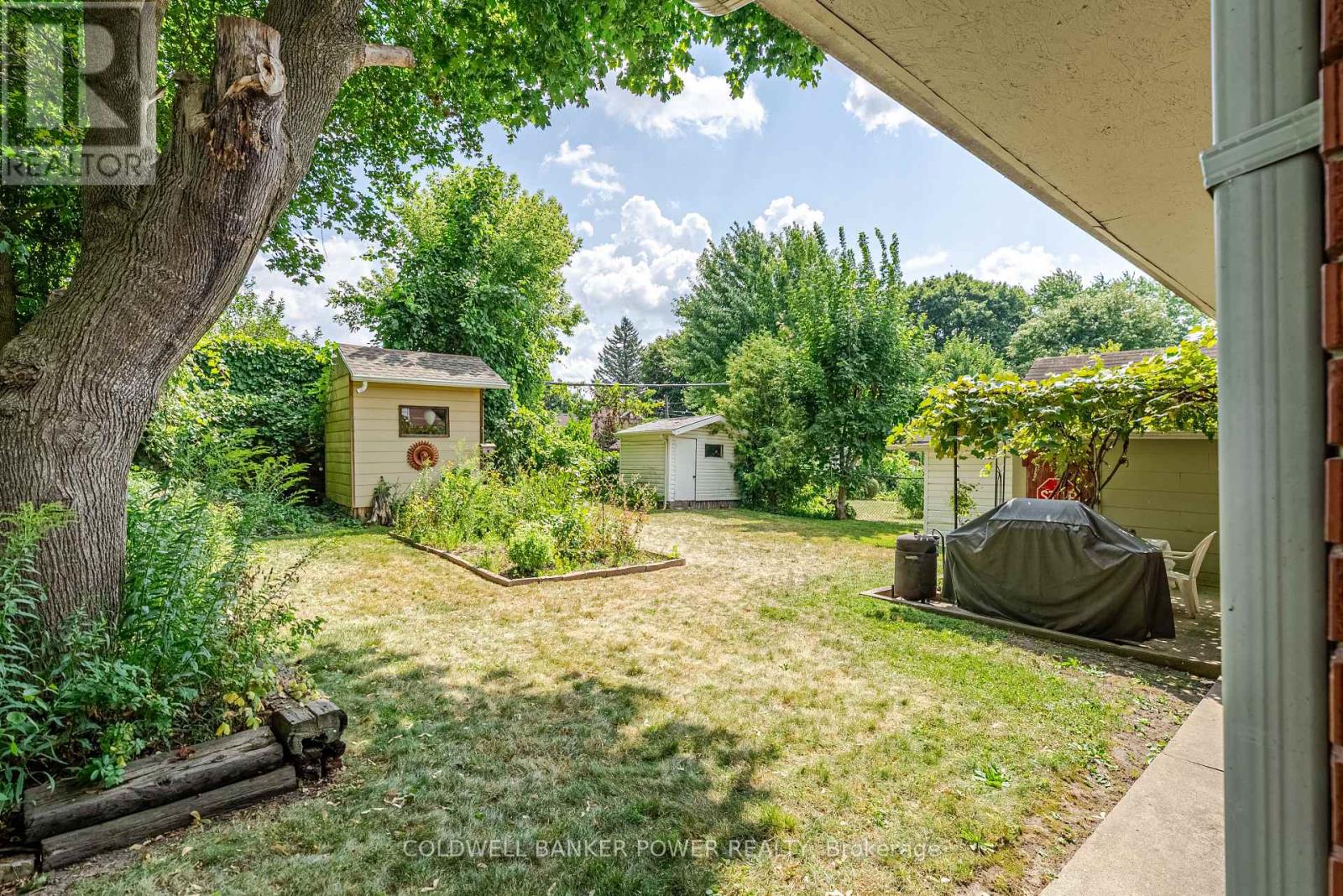 38 Linwood Street, London East (East C), Ontario  N5Y 1W2 - Photo 39 - X12346300