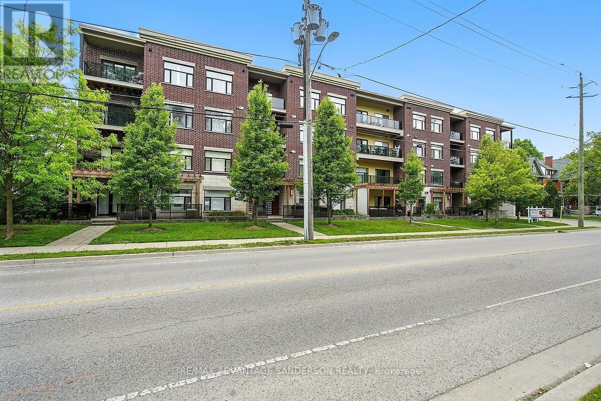 304 - 89 Ridout Street S, London South, Ontario  N6C 3X2 - Photo 1 - X12346319