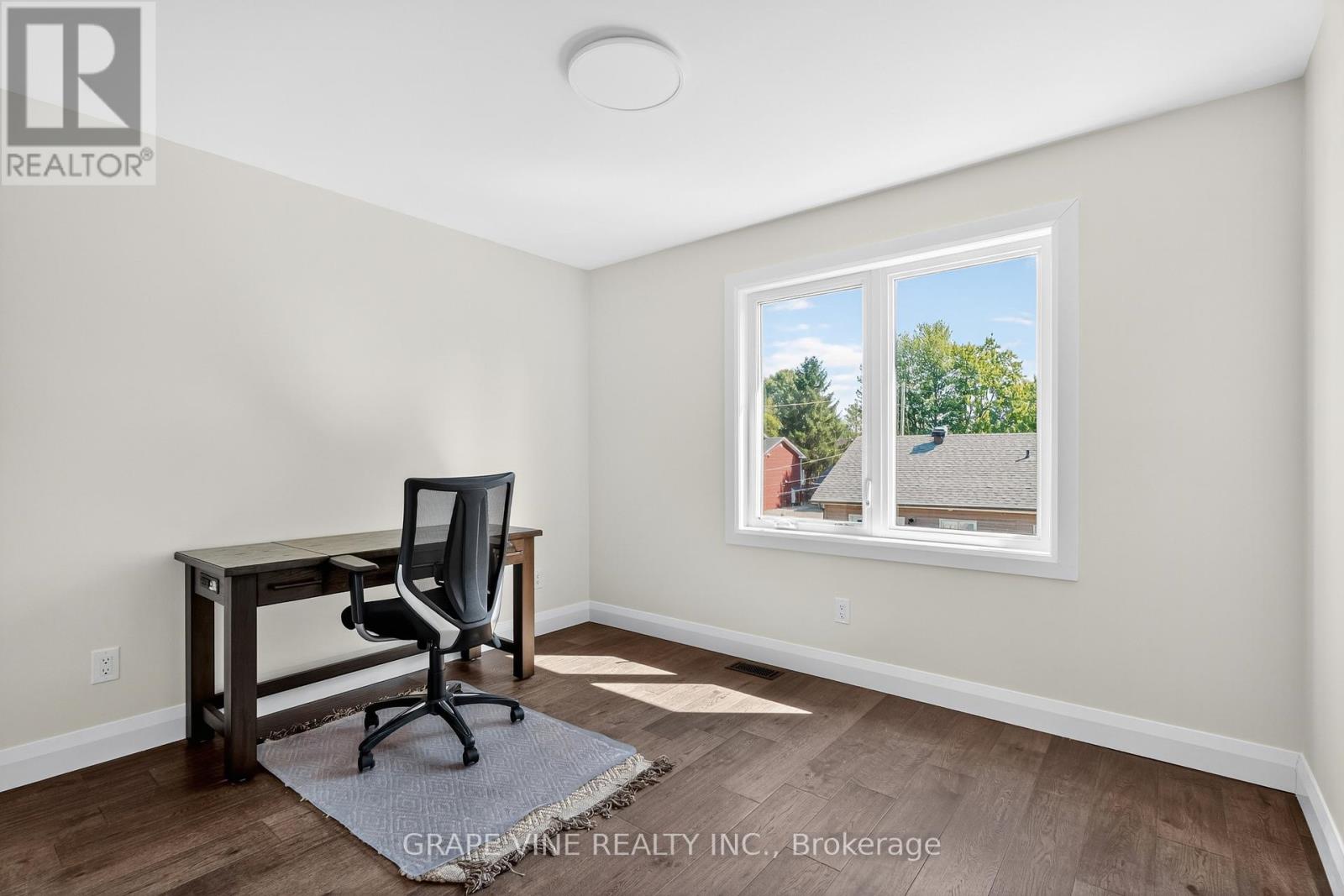 36 First Avenue, Russell, Ontario  K4R 1C9 - Photo 21 - X12346183