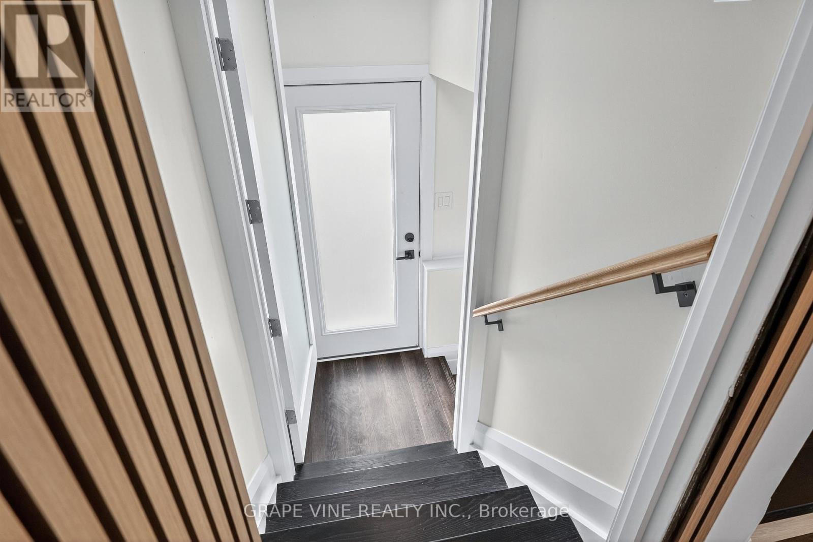 36 First Avenue, Russell, Ontario  K4R 1C9 - Photo 25 - X12346183