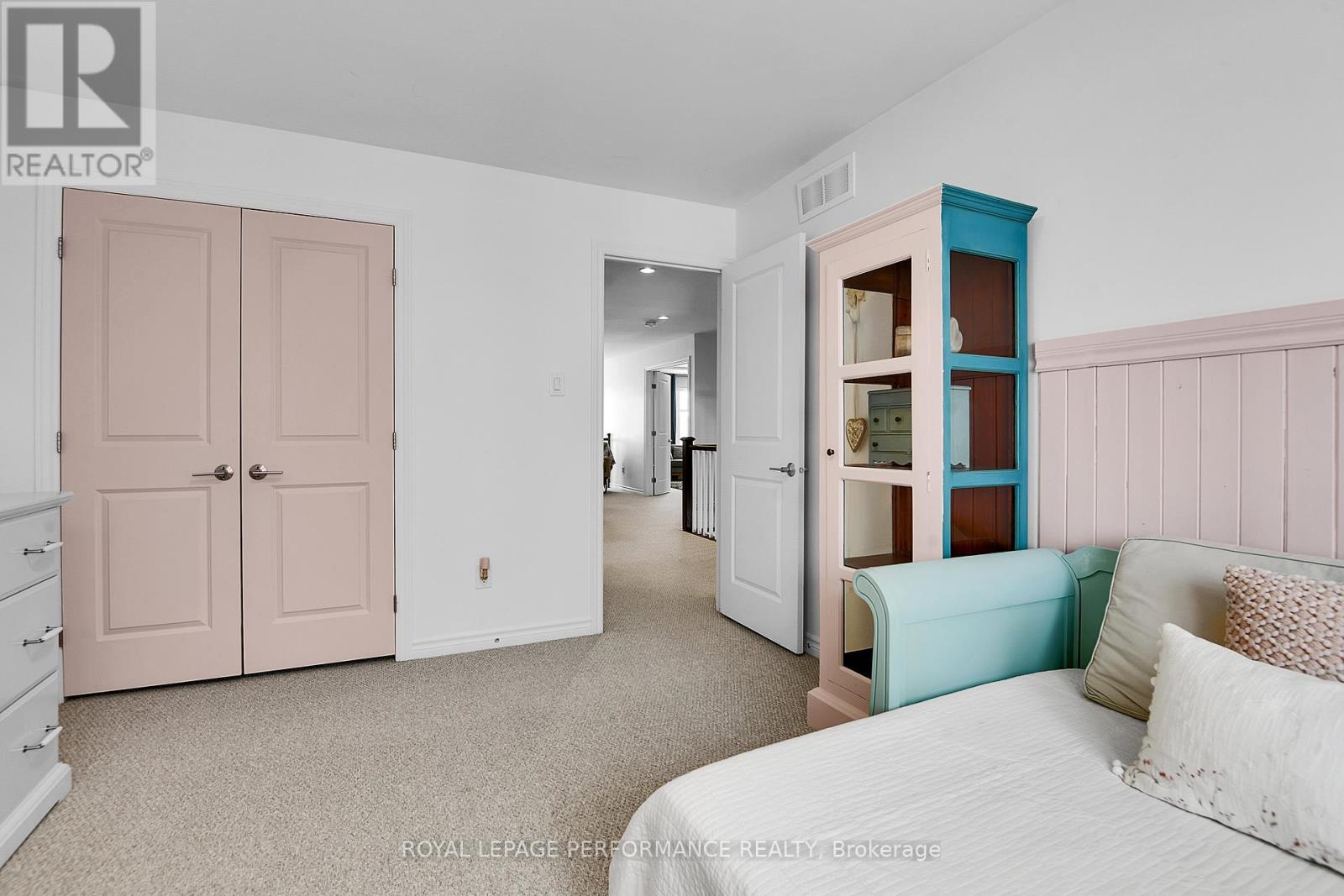 179 Gracewood Crescent, Ottawa, Ontario  K1T 0J3 - Photo 36 - X12346296