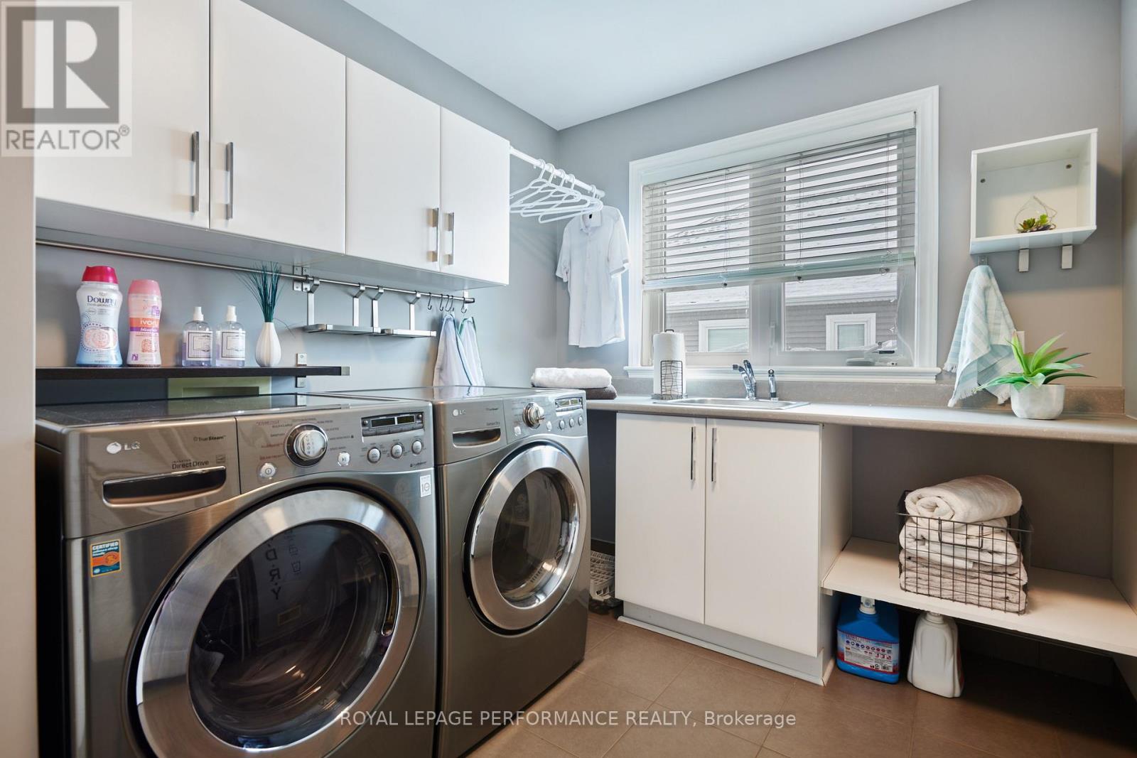 179 Gracewood Crescent, Ottawa, Ontario  K1T 0J3 - Photo 38 - X12346296