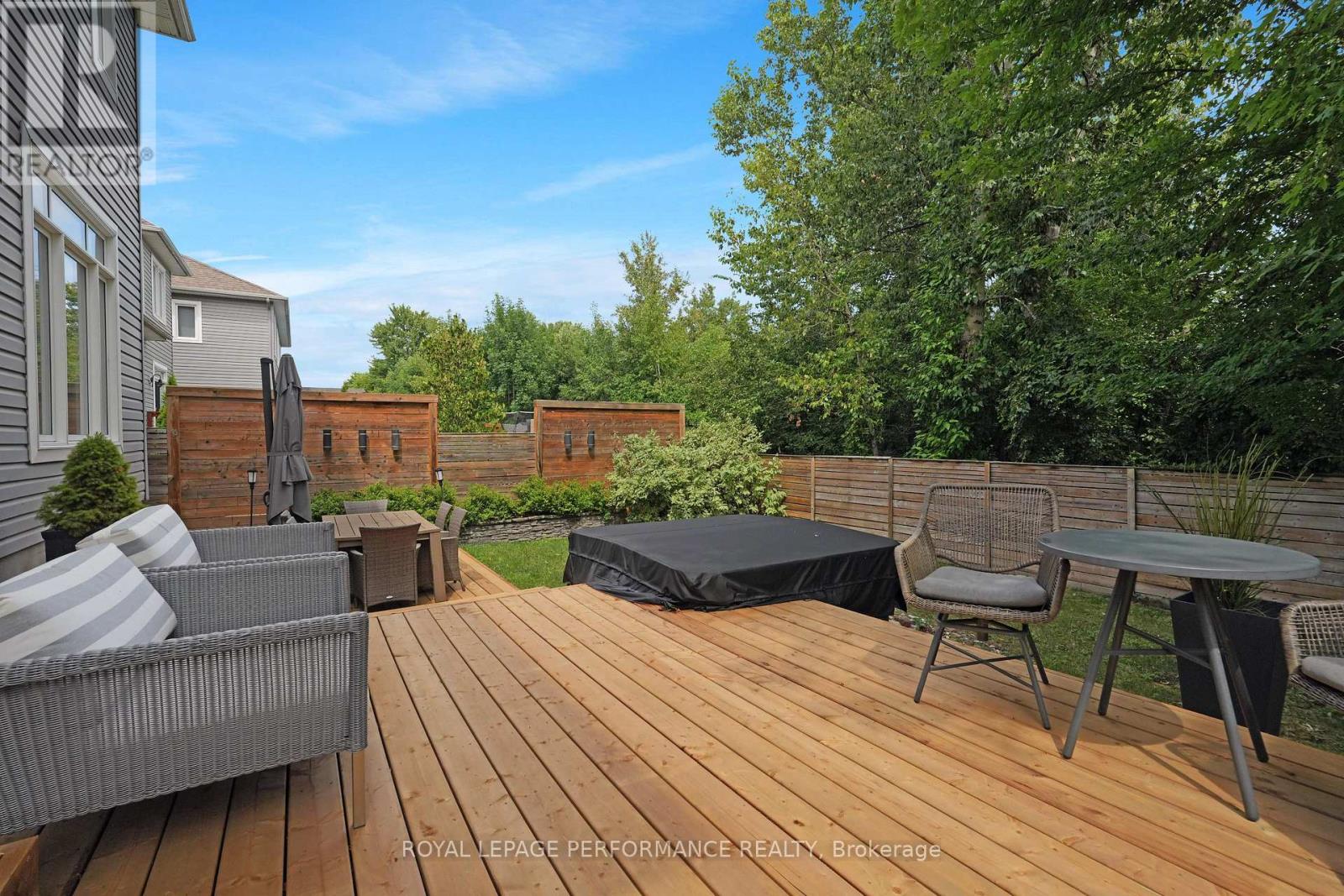 179 Gracewood Crescent, Ottawa, Ontario  K1T 0J3 - Photo 47 - X12346296