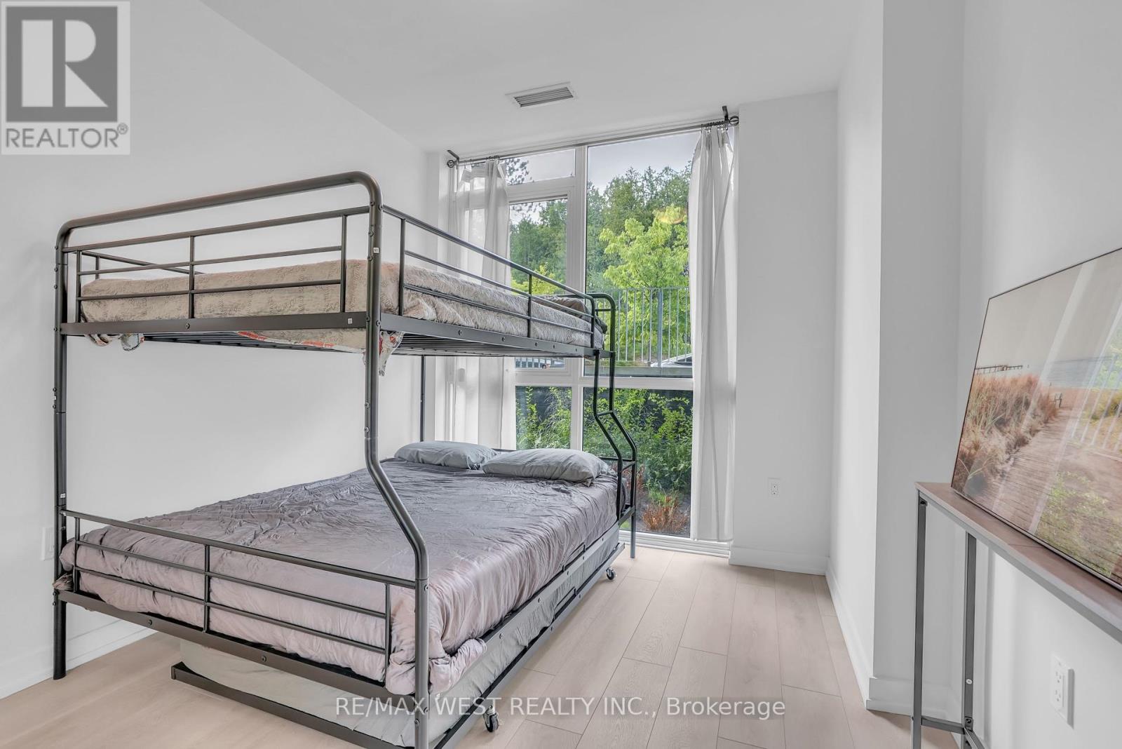 G39 - 415 Sea Ray Avenue, Innisfil, Ontario  L9S 0R5 - Photo 4 - N12346134