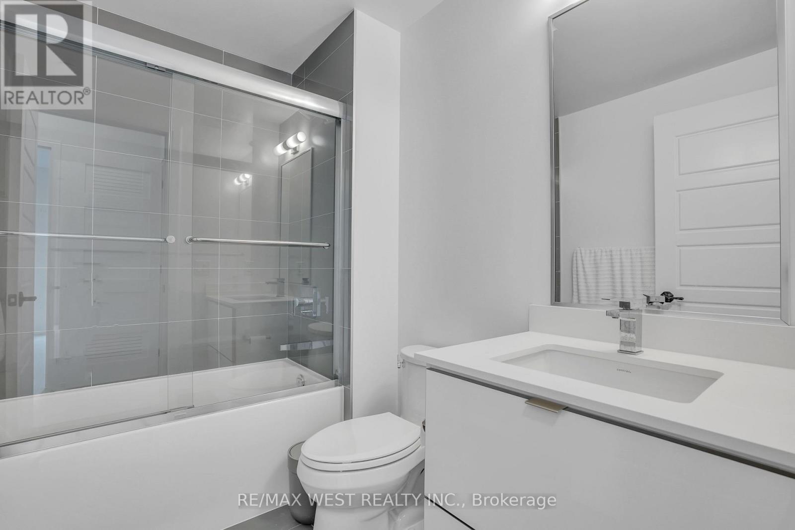 G39 - 415 Sea Ray Avenue, Innisfil, Ontario  L9S 0R5 - Photo 5 - N12346134