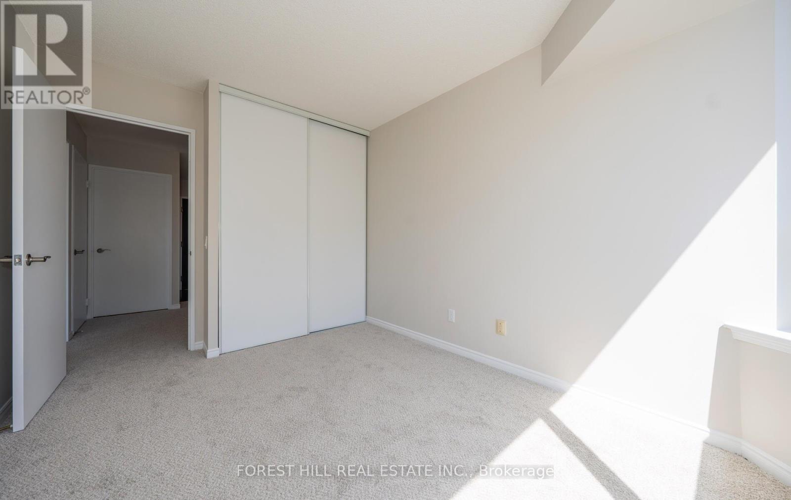 709 - 91 Townsgate Drive, Vaughan, Ontario  L4J 8E8 - Photo 34 - N12346156