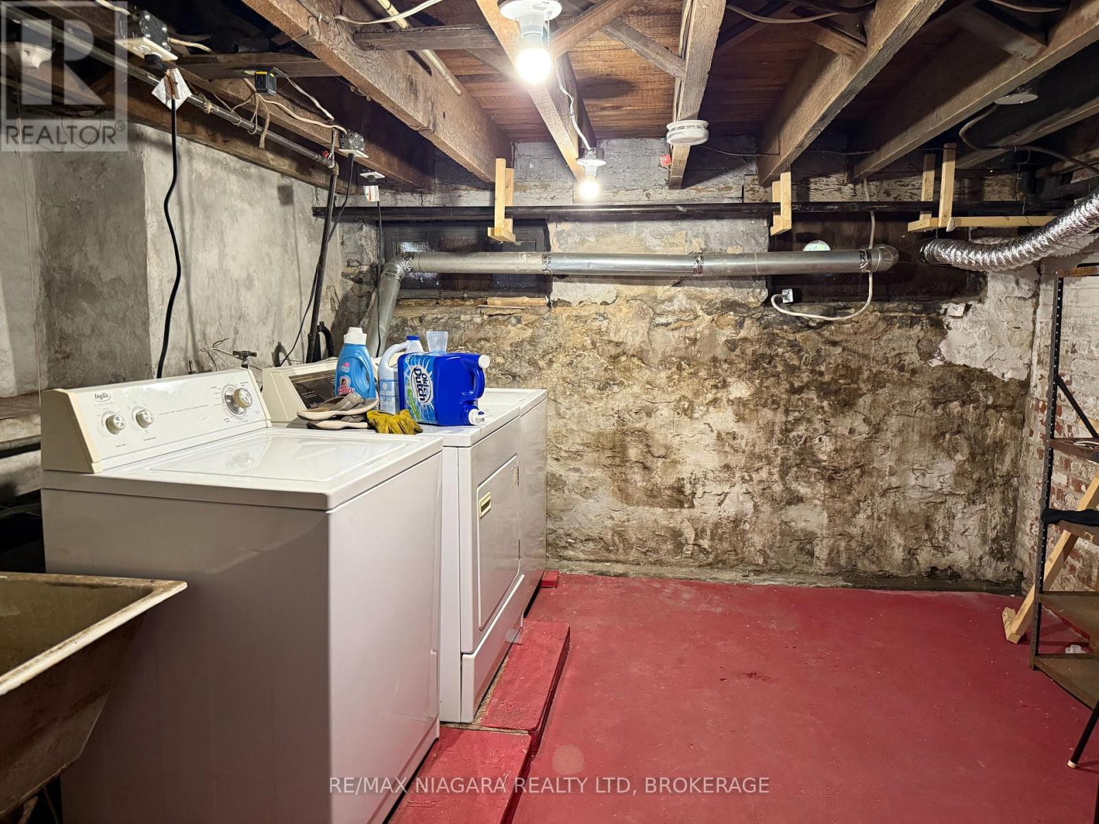 214 Jarvis Street, Fort Erie, Ontario  L2A 2S5 - Photo 36 - X12346207