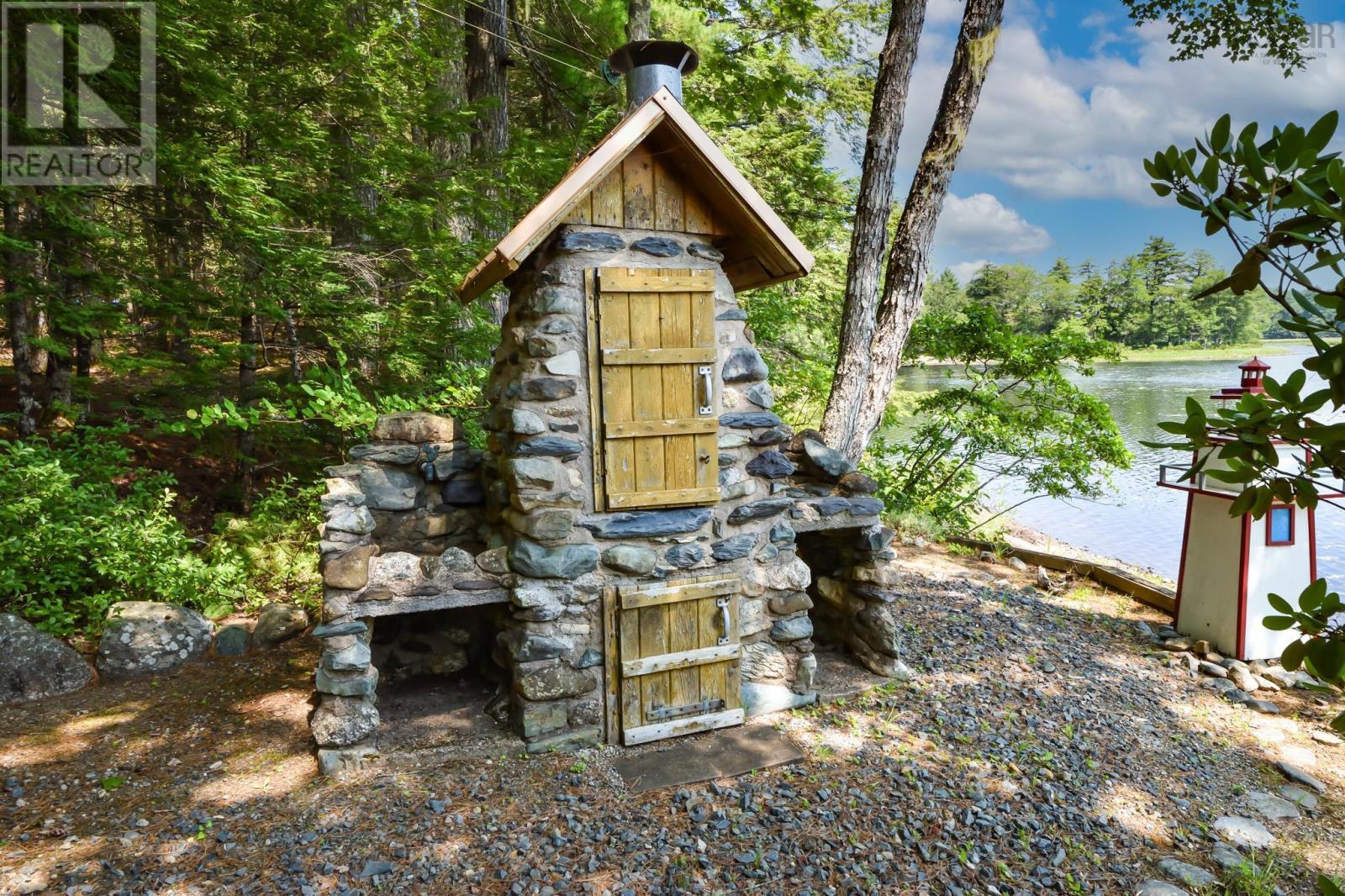 491 Peters Point Road, South Brookfield, Nova Scotia  B0T 1X0 - Photo 46 - 202518336