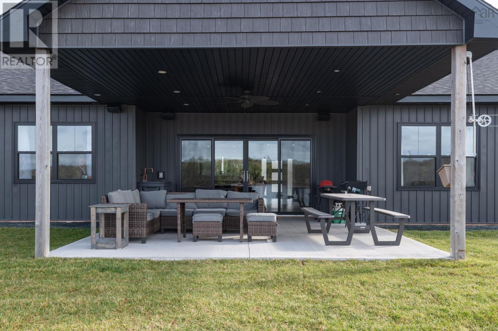 5121 Clam Harbour Road, Lake Charlotte, Nova Scotia  B0J 3H0 - Photo 6 - 202500805
