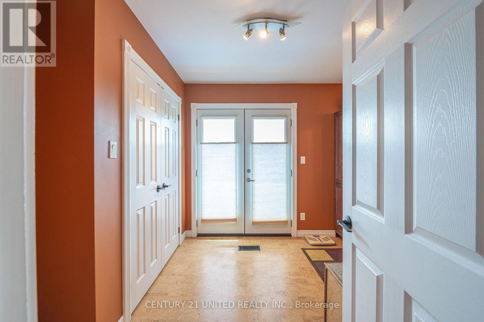 7 Bayleaf Court, Peterborough West, Ontario  K9K 1A2 - Photo 21 - X12346231